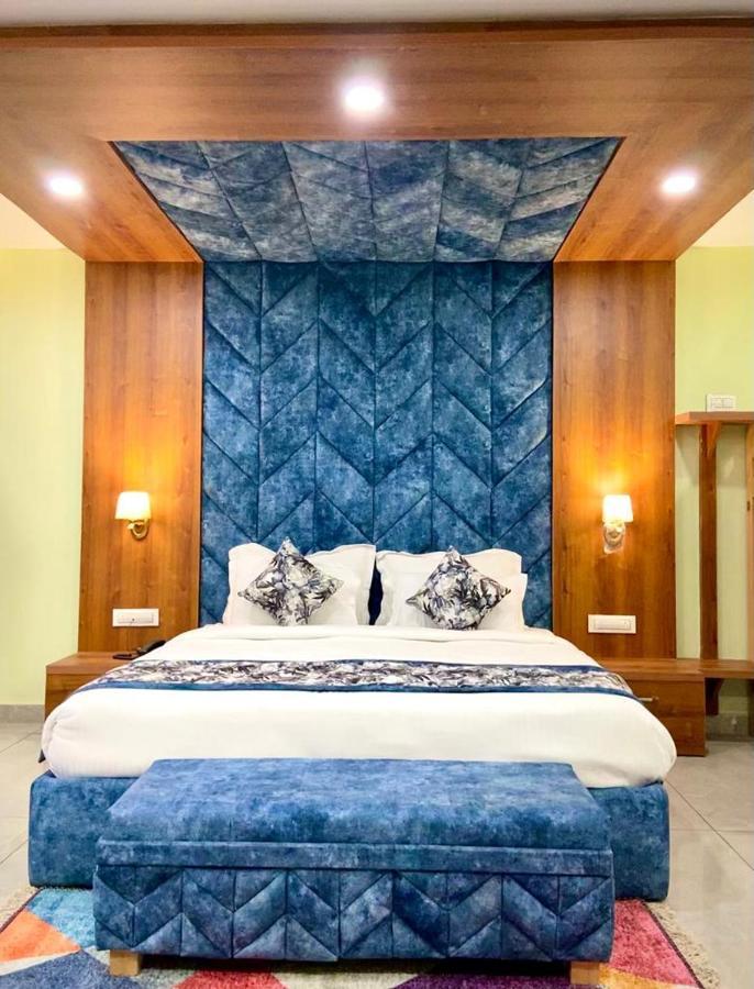 Hotel Woodville Inn - Hotel In Mcleodganj Мак-Леод-Гейндж Экстерьер фото