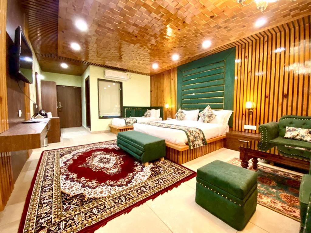 Hotel Woodville Inn - Hotel In Mcleodganj Мак-Леод-Гейндж Экстерьер фото