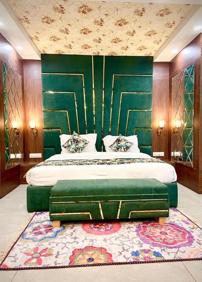 Hotel Woodville Inn - Hotel In Mcleodganj Мак-Леод-Гейндж Экстерьер фото